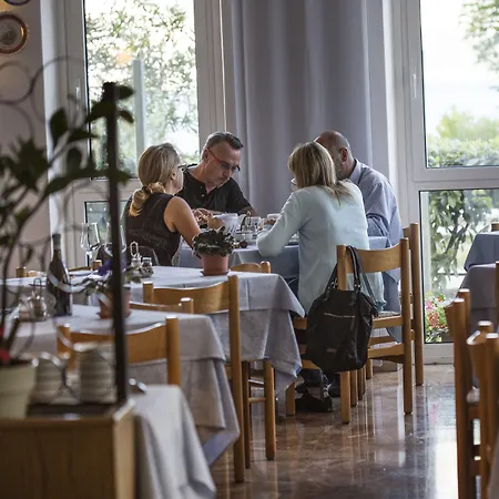 Al Molino 호텔 말세진느